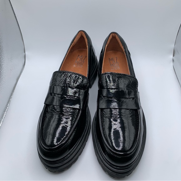 NWB Miz Mooz Legend Women's Loafer platform patent leather black size 40 US9-9.5 - Picture 5 of 13